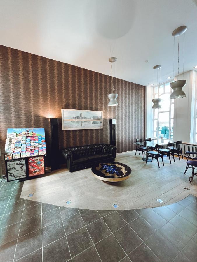 Alpha Hotel 3*