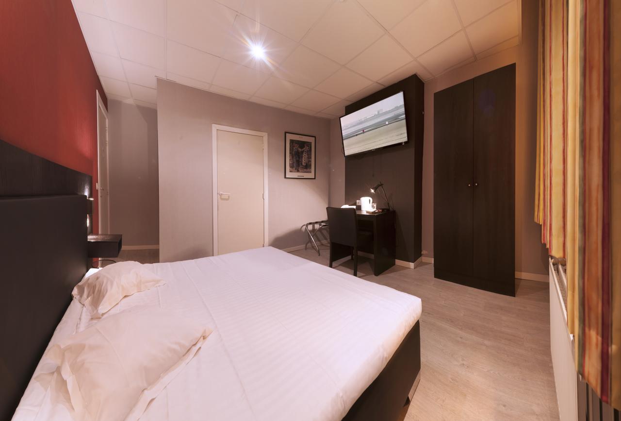 Alpha Hotel 3*